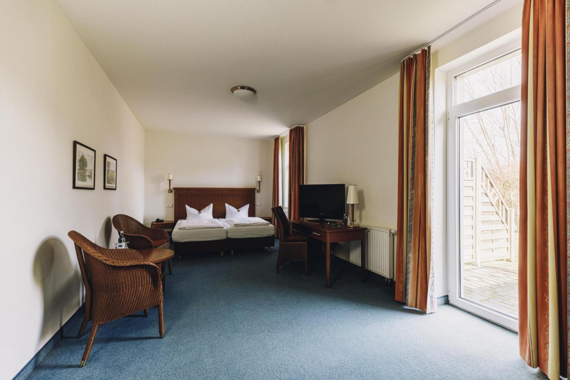 Seehotel Heidehof Klein Nemerow Eksteriør billede